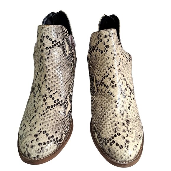 Blondo Waterproof Women's Gray Cream Leather Snake Print Ankle Booties Boots 9M - Picture 3 of 11